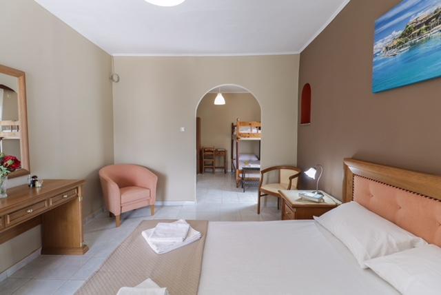 Moka Evia Island Hotel Akhladherí Buitenkant foto