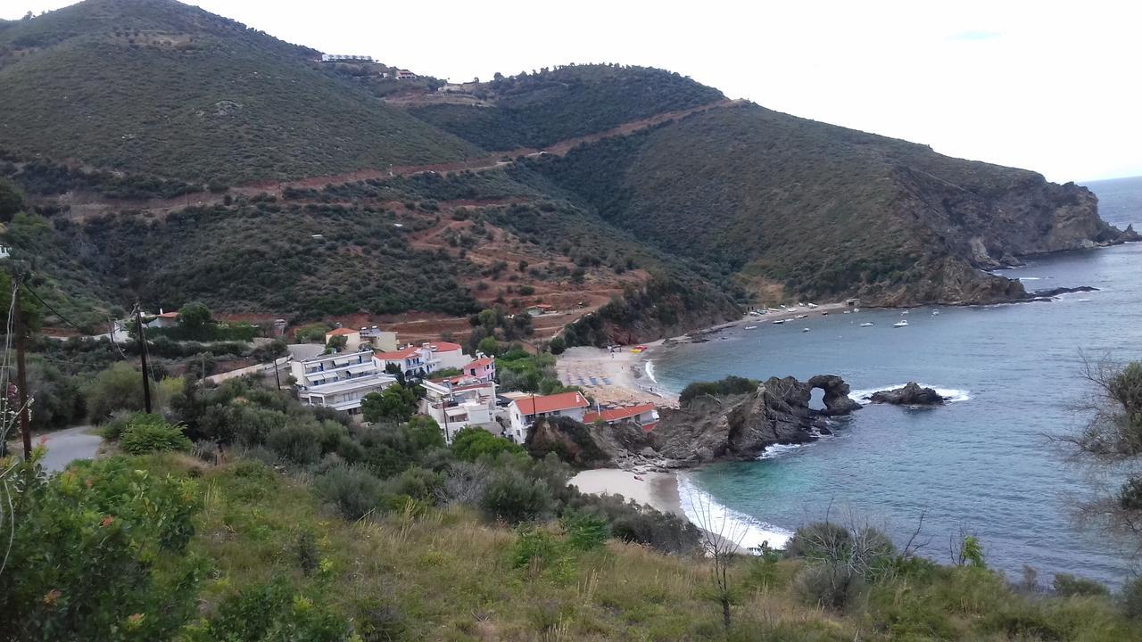 Moka Evia Island Hotel Akhladherí Buitenkant foto