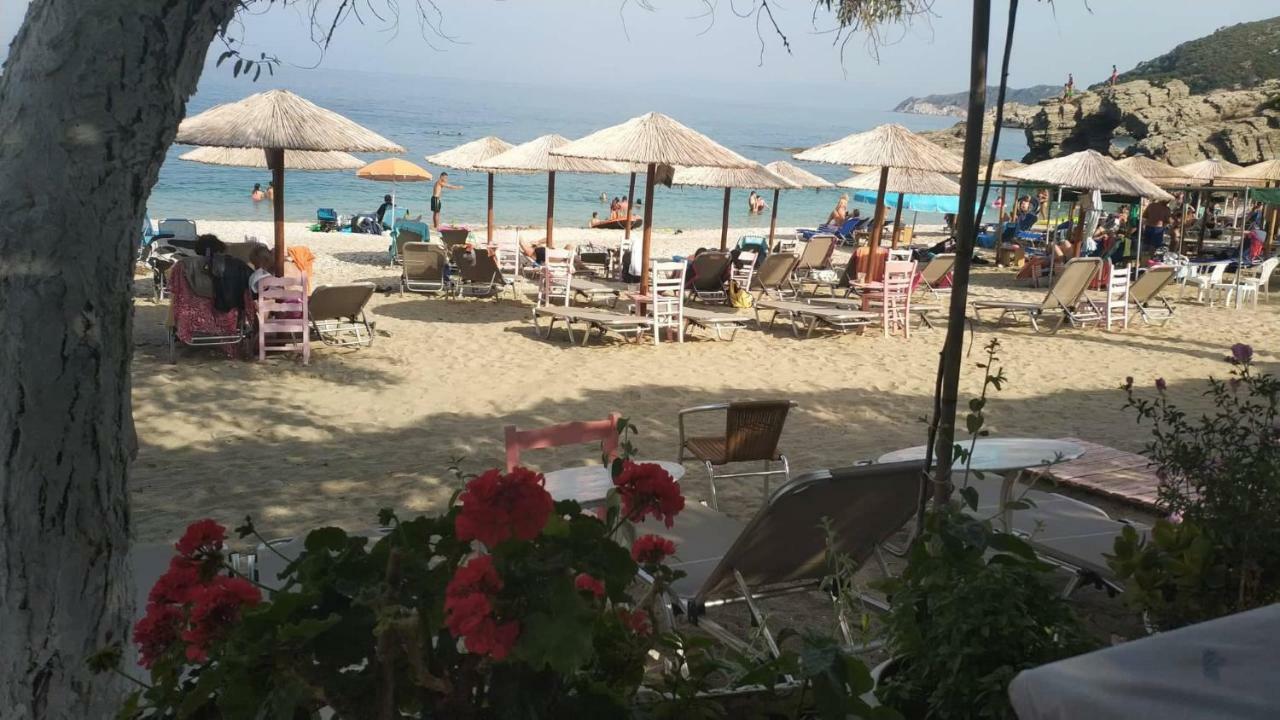 Moka Evia Island Hotel Akhladherí Buitenkant foto